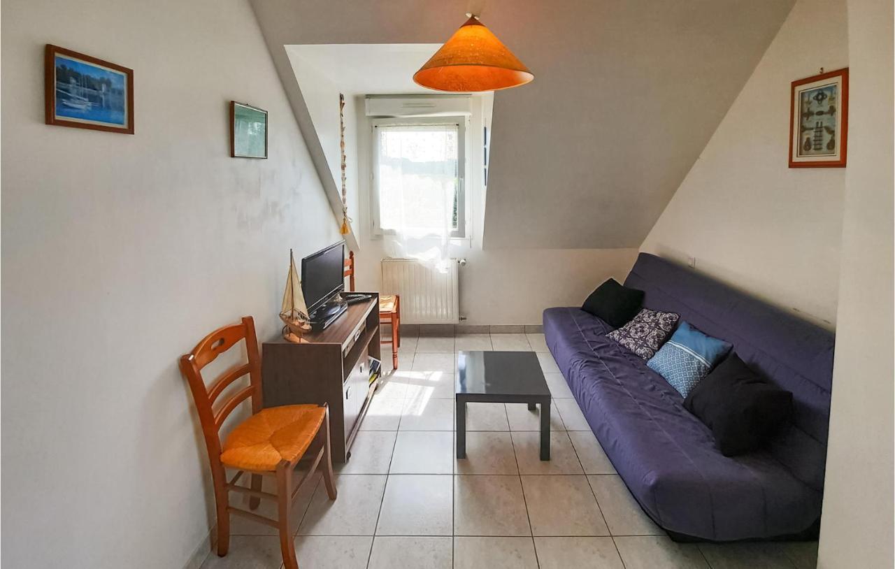 Amazing Apartment In Roz-Landrieux With Kitchen מראה חיצוני תמונה